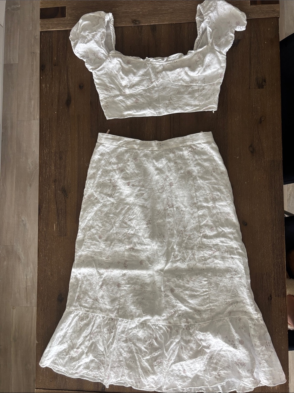 Wilfred White Linen-Blend Maxi Skirt with Ruffle Hem